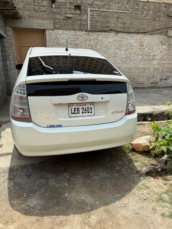 Toyota Prius 2007 for Sale in Peshawar Image-1