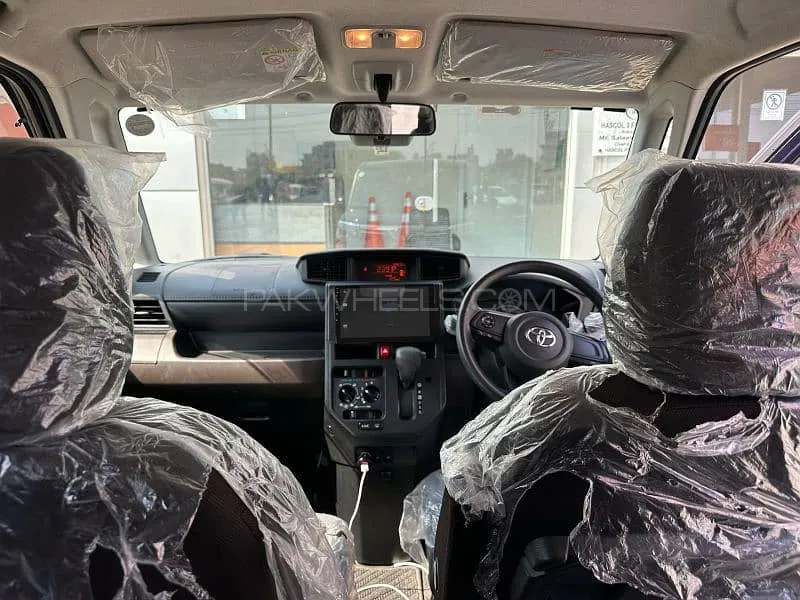 Toyota Roomy 2020 for Sale in Sialkot Image-1