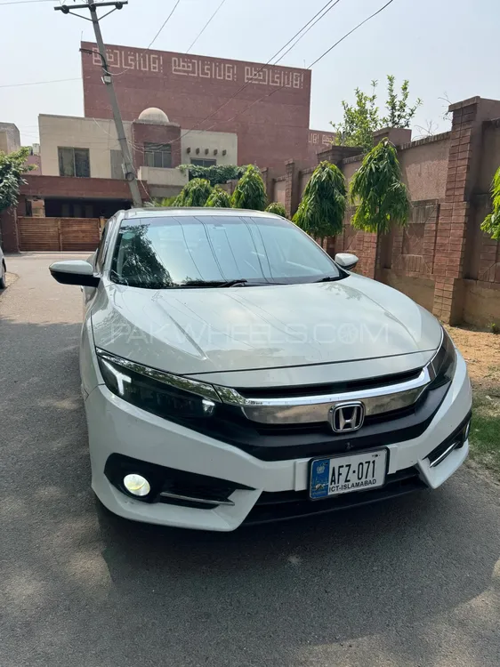 Honda Civic 2017 for Sale in Lahore Image-1