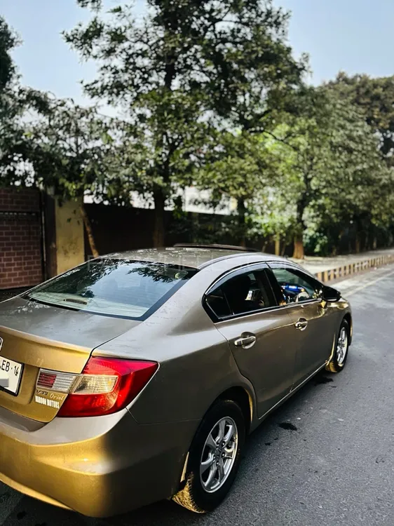 Honda Civic 2014 for Sale in Lahore Image-1