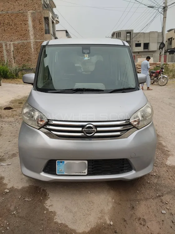 Nissan Dayz Roox 2015 for Sale in Peshawar Image-1
