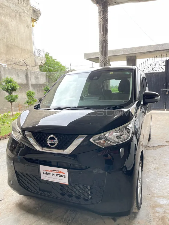 نسان ڈیز 2022 for Sale in سیالکوٹ Image-1