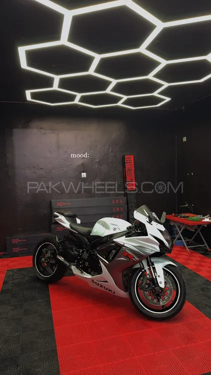 Suzuki GSX-R600 2015 for Sale Image-1