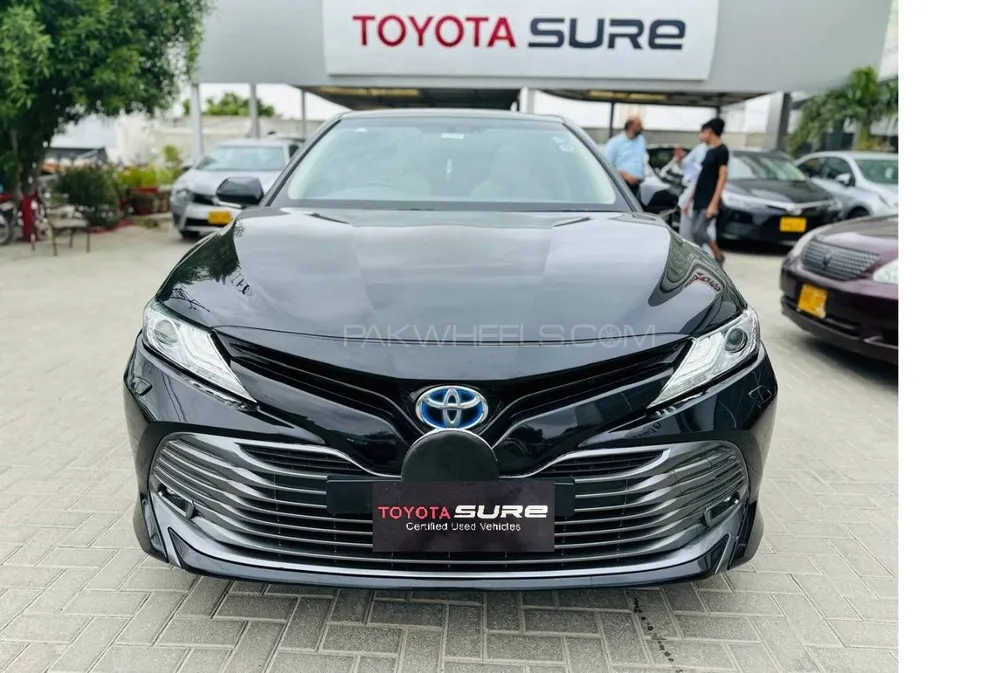 Toyota Camry 2018 for Sale in Karachi Image-1