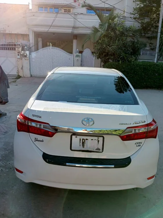 Toyota Corolla 2016 for Sale in Hassan abdal Image-1
