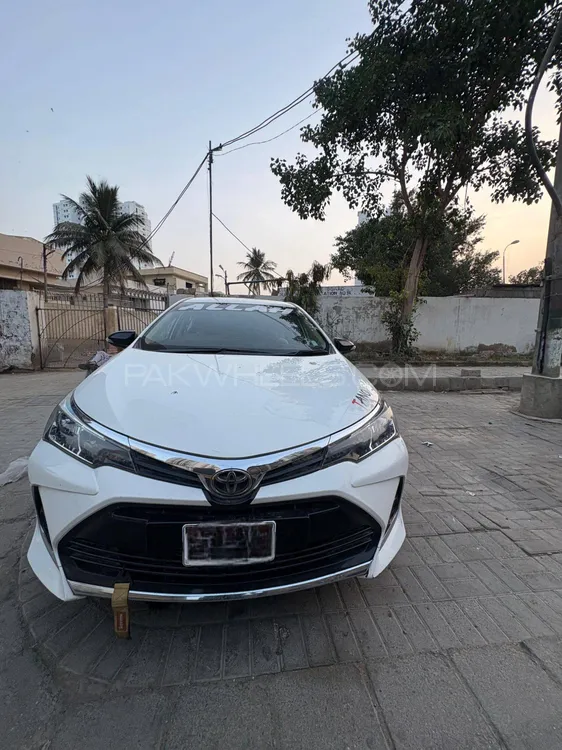 Toyota Corolla 2021 for Sale in Karachi Image-1