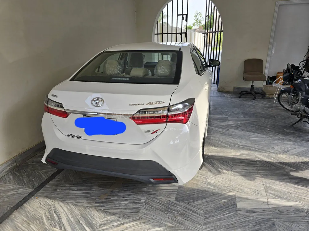 ٹویوٹا کرولا 2023 for Sale in رحیم یار خان Image-1