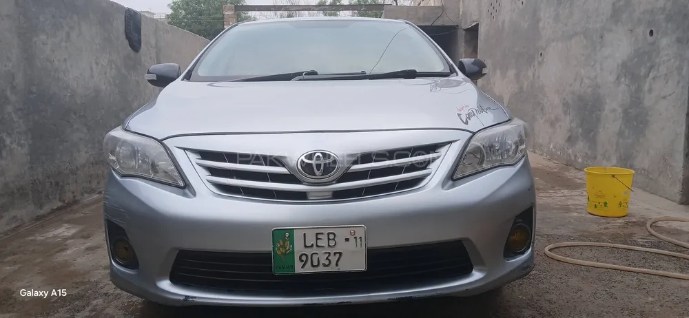 Toyota Corolla 2011 for Sale in Pir mahal Image-1