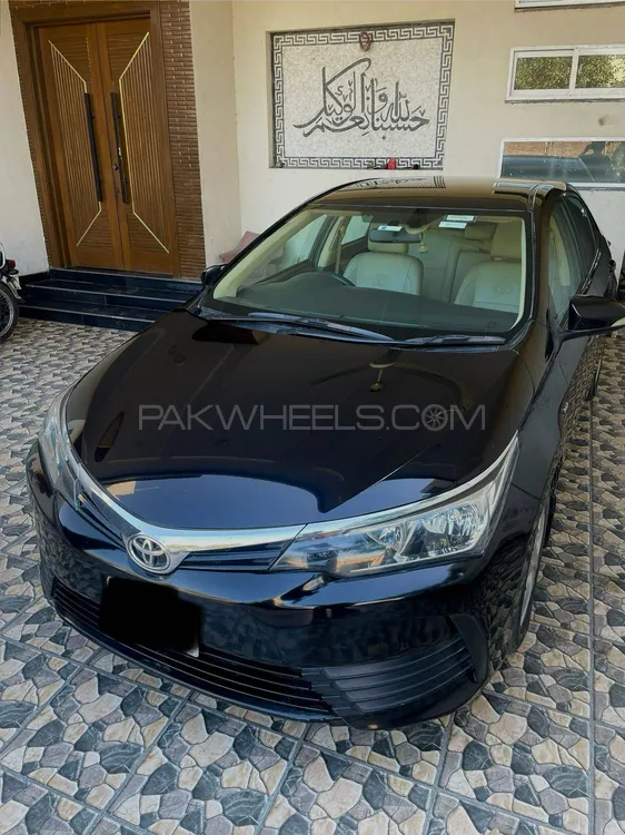 Toyota Corolla 2018 for Sale in Faisalabad Image-1
