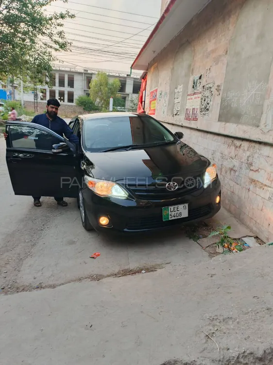 Toyota Corolla 2013 for Sale in Islamabad Image-1