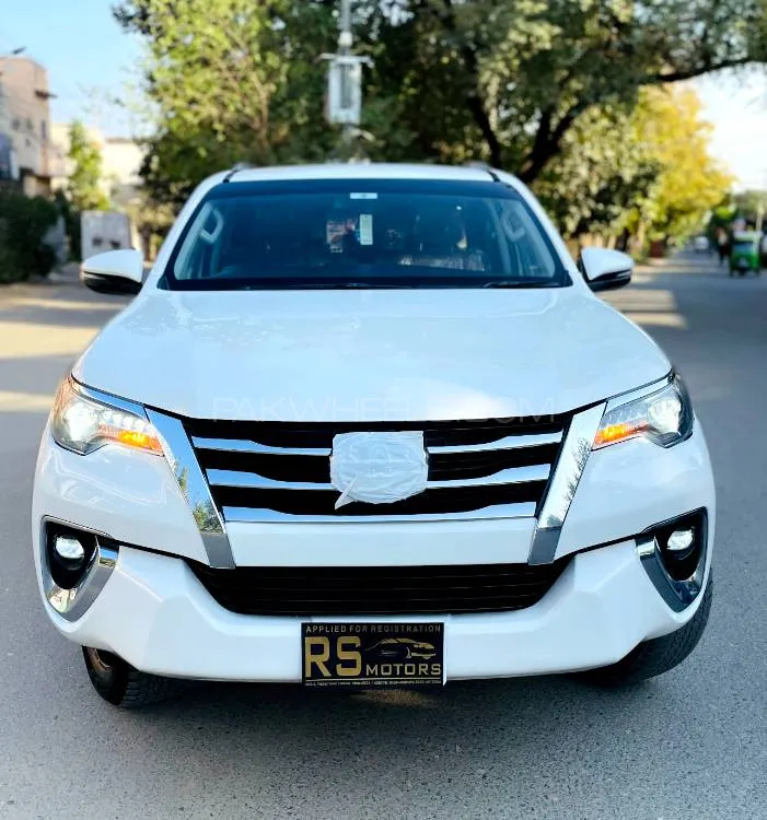 Toyota Fortuner 2020 for Sale in Lahore Image-1