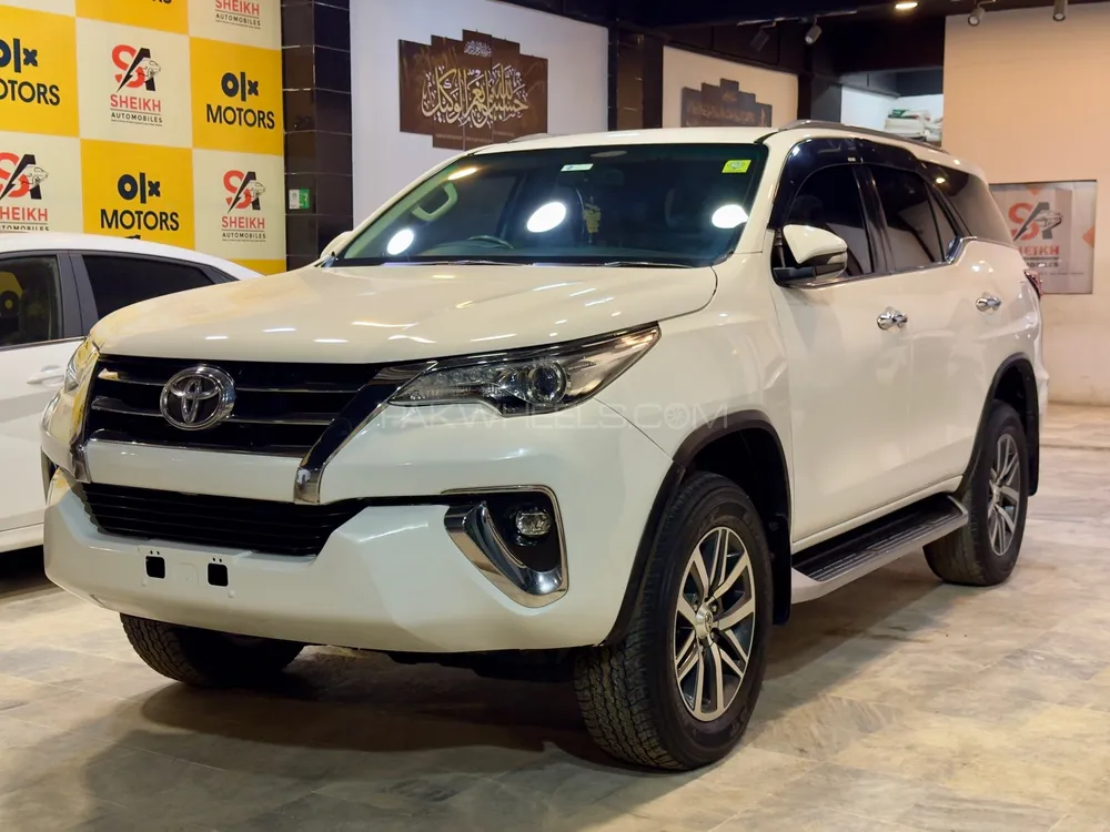 Toyota Fortuner 2019 for Sale in Karachi Image-1