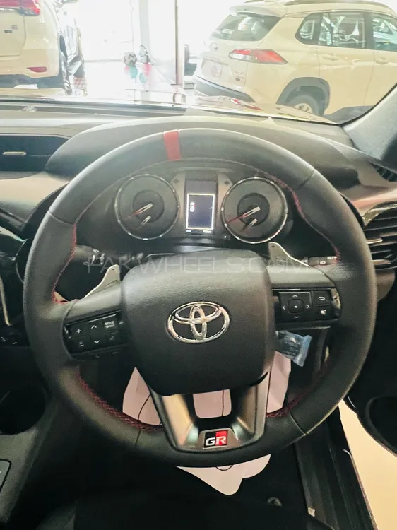 Toyota Hilux 2025 for Sale in Islamabad Image-1