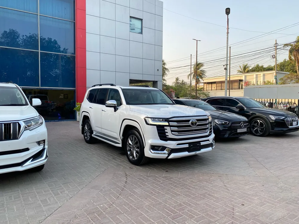 ٹویوٹا لینڈ کروزر 2023 for Sale in کراچی Image-1