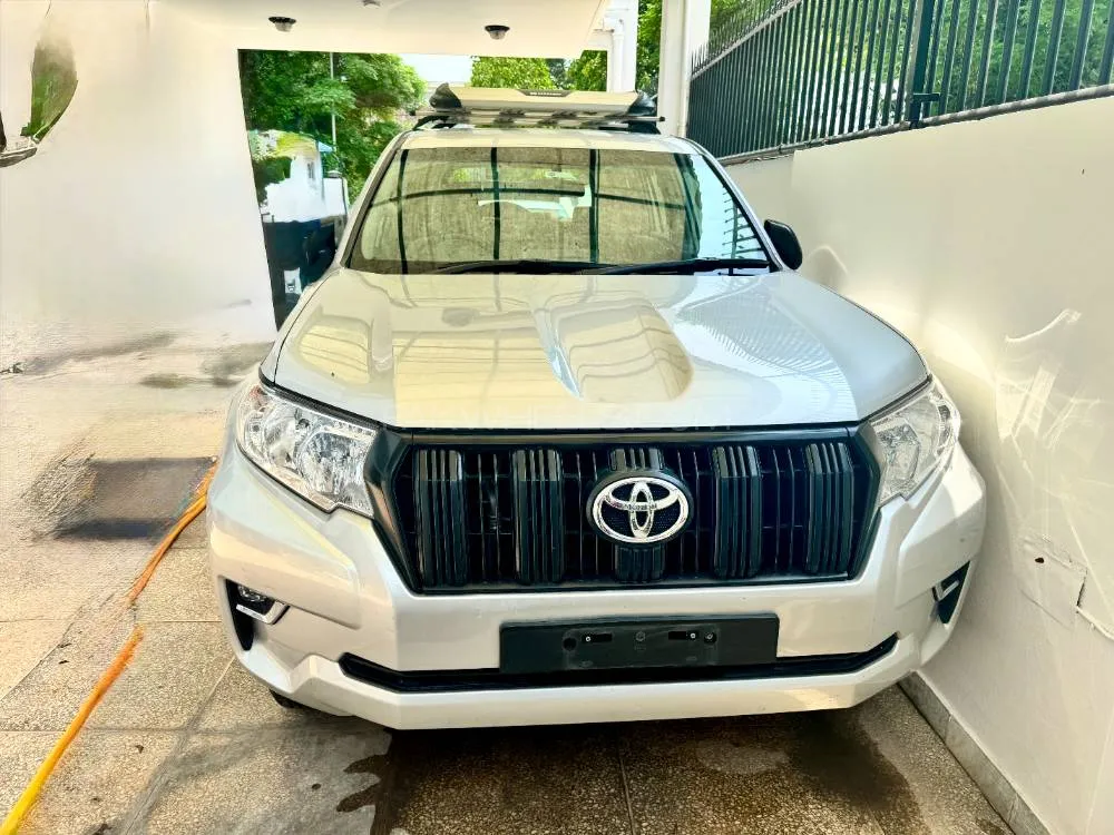 Toyota Prado 2021 for Sale in Islamabad Image-1