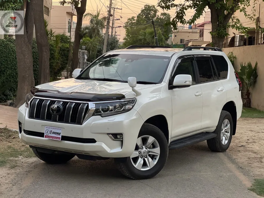 Toyota Prado 2019 for Sale in Lahore Image-1