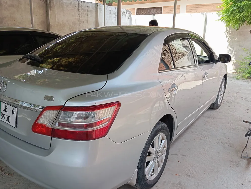 Toyota Premio 2008 for Sale in Kohat Image-1