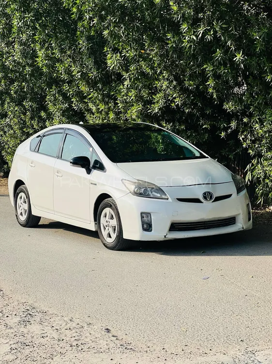 Toyota Prius 2010 for Sale in Faisalabad Image-1