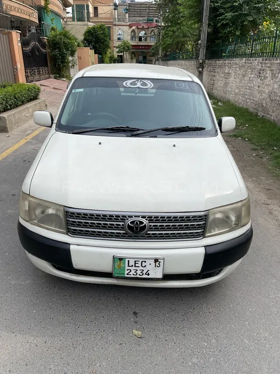 Toyota Probox 2006 for Sale in Lahore Image-1