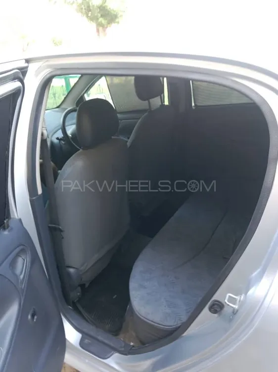 Toyota Vitz 1999 for Sale in Charsadda Image-1