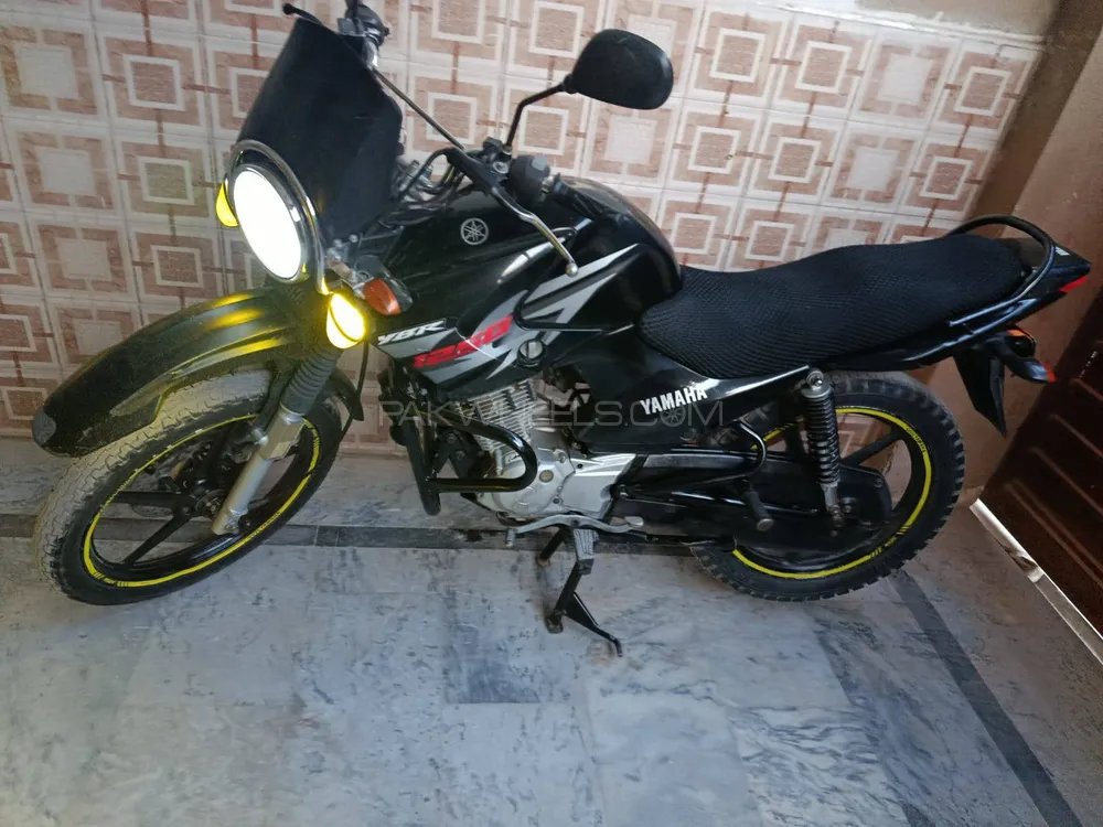 Yamaha YBR 125 2015 for Sale Image-1