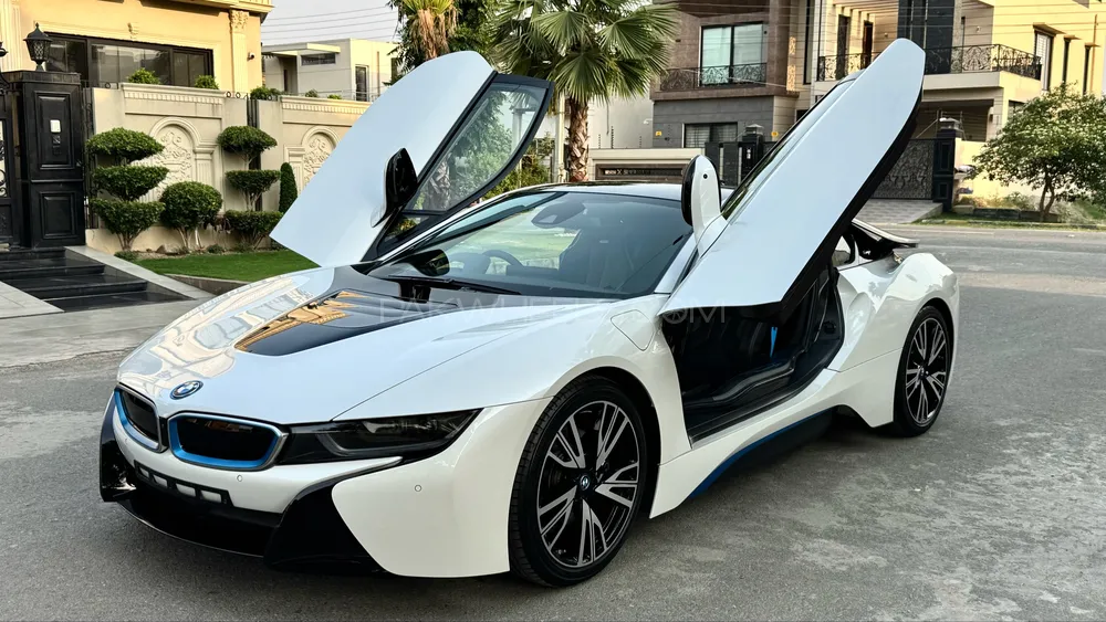 BMW i8 2020 for Sale in Lahore Image-1