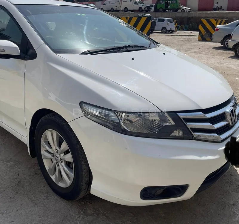 Honda City 2016 for Sale in Faisalabad Image-1