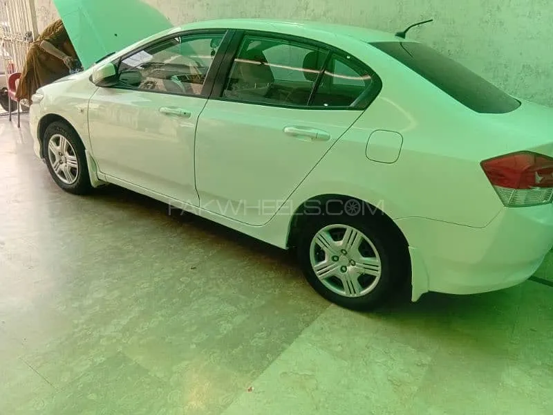 Honda City 2014 for Sale in Lahore Image-1