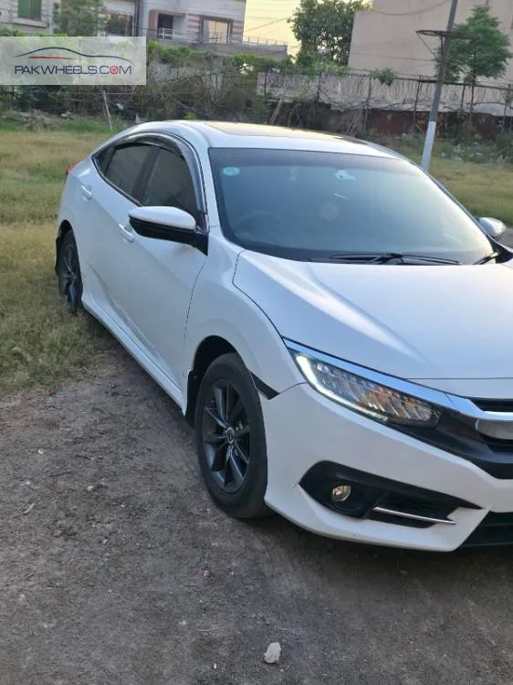 ہونڈا سوک 2018 for Sale in فیصل آباد Image-1