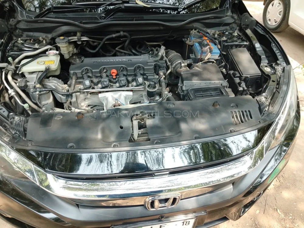Honda Civic 2018 for Sale in Okara Image-1