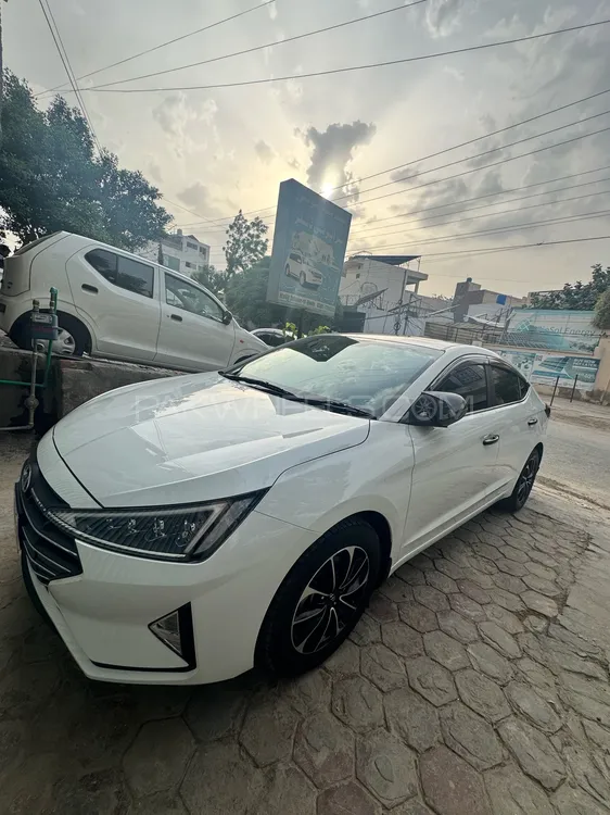 Hyundai Elantra 2024 for Sale in Bahawalpur Image-1