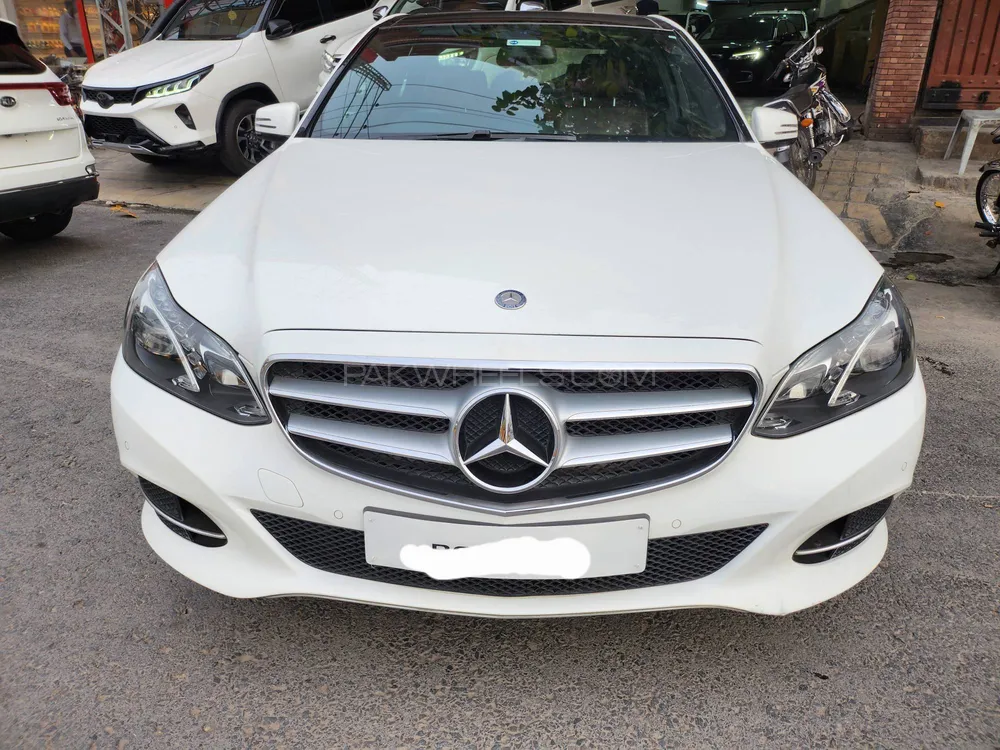 Mercedes Benz E Class 2014 for Sale in Multan Image-1