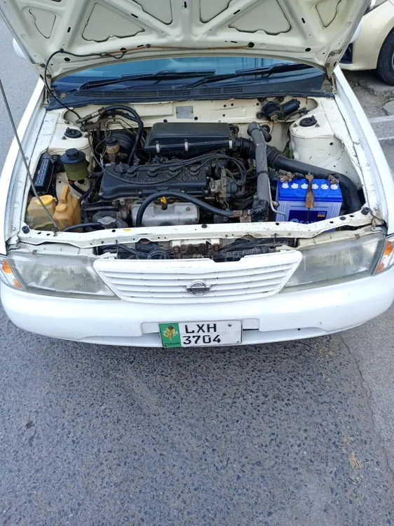 Nissan Sunny 1998 for Sale in Lahore Image-1