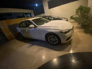 BMW 3 Series 318i 2016 for Sale