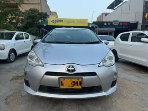 Toyota Aqua S 2014 for Sale