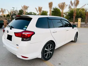 Toyota Corolla Axio Hybrid 1.5 2018 for Sale