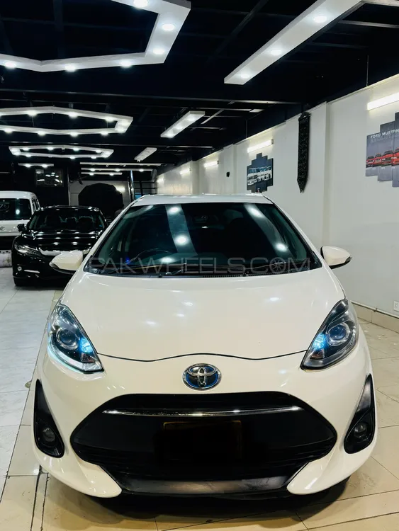 ٹویوٹا اکوا 2017 for Sale in کراچی Image-1