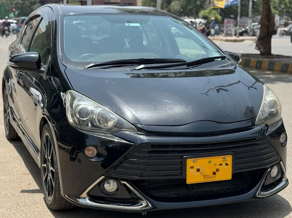 Toyota Aqua 2014 for Sale in Karachi Image-1