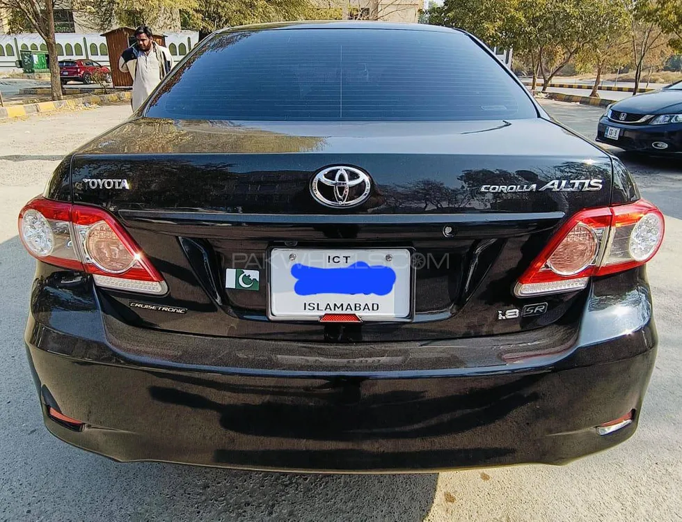 Toyota Corolla 2009 for Sale in Peshawar Image-1