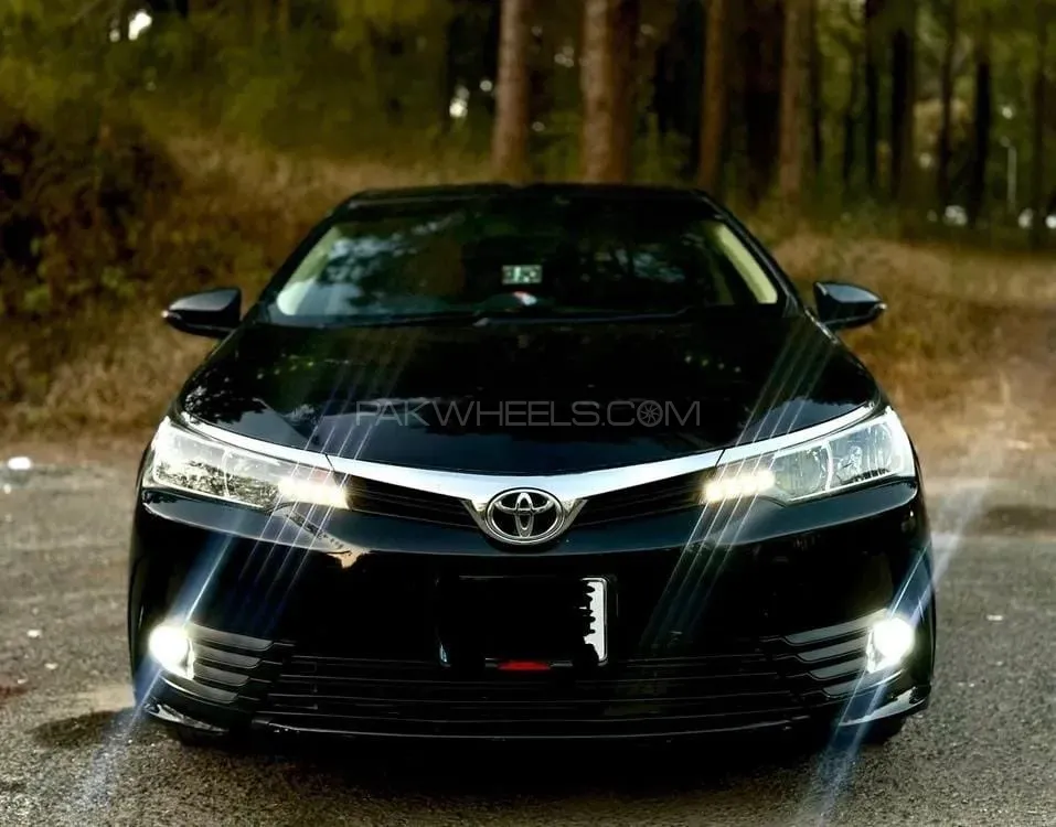 Toyota Corolla 2019 for Sale in Lahore Image-1