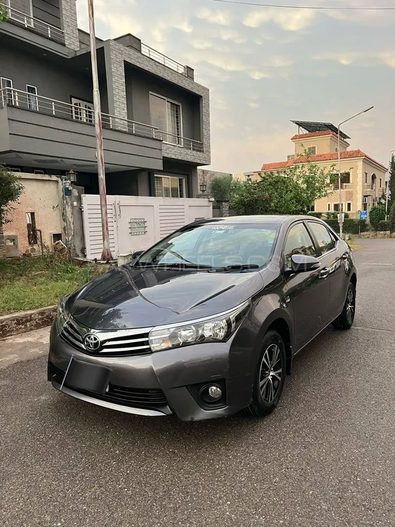Toyota Corolla 2017 for Sale in Islamabad Image-1