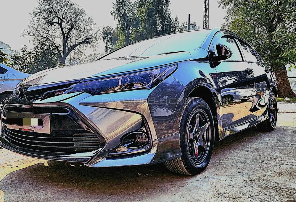 Toyota Corolla 2017 for Sale in Mardan Image-1