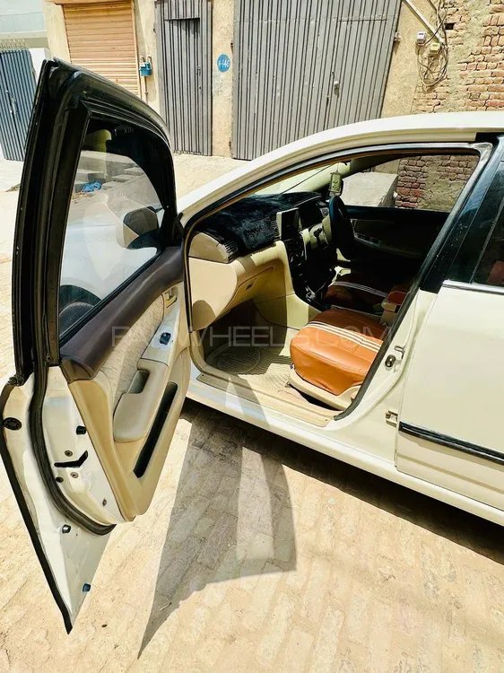 Toyota Corolla 2006 for Sale in Faisalabad Image-1