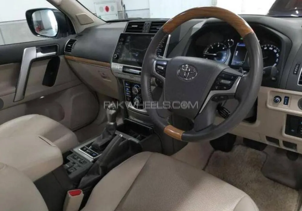 Toyota Prado 2020 for Sale in Islamabad Image-1