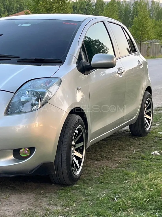 Toyota Vitz 2006 for Sale in Abbottabad Image-1