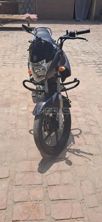 Yamaha YBR 125 2015 for Sale Image-1
