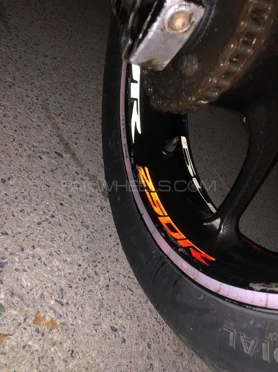 Honda CBR 150R 2018 for Sale Image-1