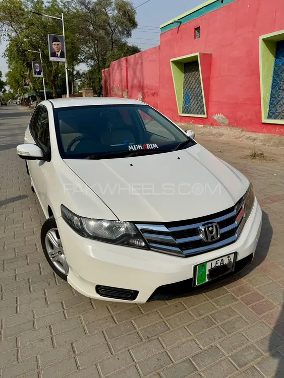 Honda City 2016 for Sale in Haroonabad Image-1