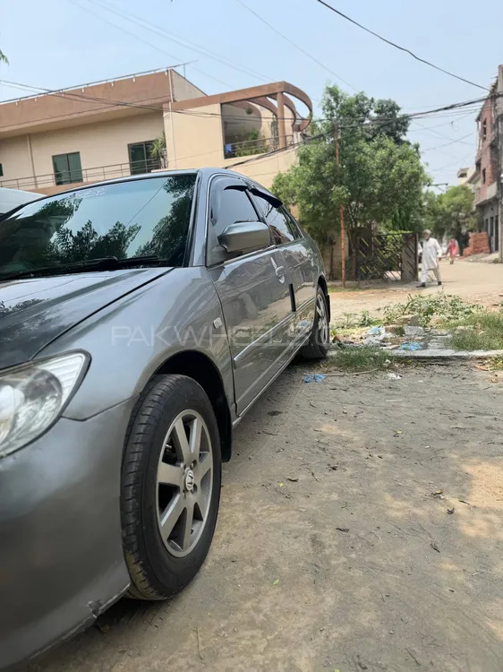 Honda Civic 2005 for Sale in Lahore Image-1