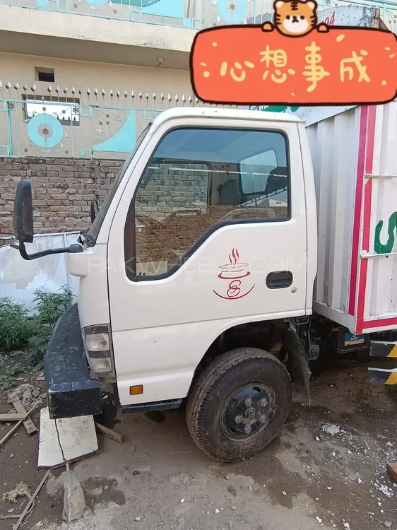 Isuzu NKR 2011 for Sale in Rawalpindi Image-1